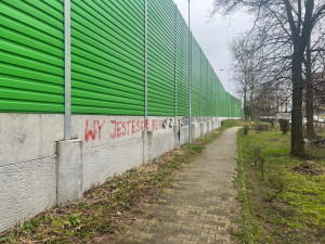 Zdjęcie 1 przedstawia problem zgłoszony w tym alercie