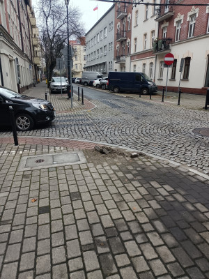 Zdjęcie 1 przedstawia problem zgłoszony w tym alercie