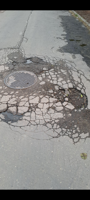 Zdjęcie 2 przedstawia problem zgłoszony w tym alercie