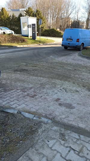 Zdjęcie 2 przedstawia problem zgłoszony w tym alercie