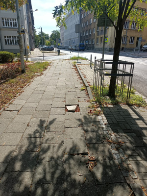 Zdjęcie 2 przedstawia problem zgłoszony w tym alercie