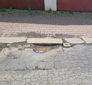 Zdjęcie 2 przedstawia problem zgłoszony w tym alercie