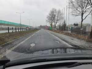 Zdjęcie 1 przedstawia problem zgłoszony w tym alercie