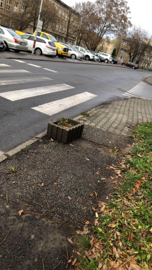 Zdjęcie 1 przedstawia problem zgłoszony w tym alercie