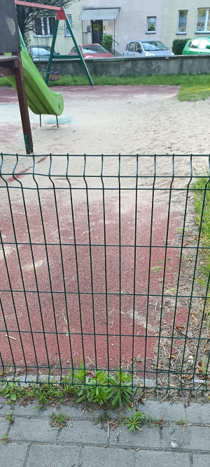 Zdjęcie 1 przedstawia problem zgłoszony w tym alercie