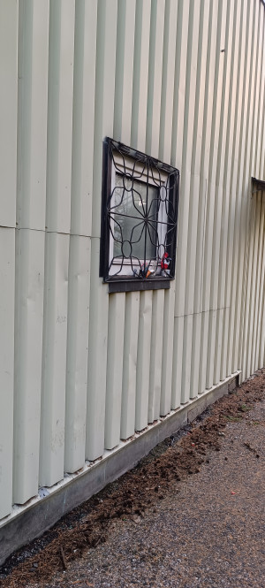 Zdjęcie 1 przedstawia problem zgłoszony w tym alercie