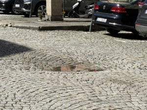 Zdjęcie 1 przedstawia problem zgłoszony w tym alercie