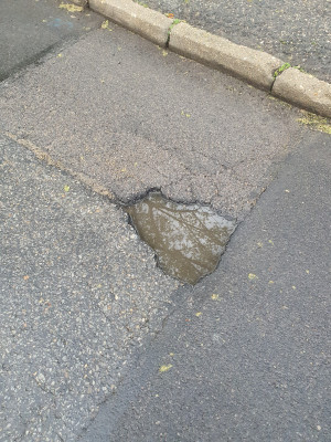 Zdjęcie 3 przedstawia problem zgłoszony w tym alercie