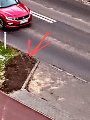 Zdjęcie 2 przedstawia problem zgłoszony w tym alercie