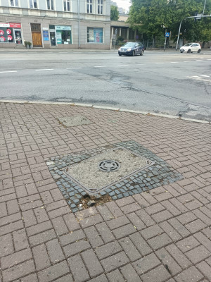 Zdjęcie 1 przedstawia problem zgłoszony w tym alercie