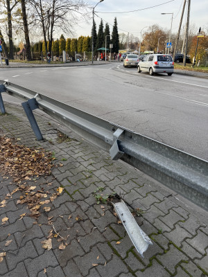 Zdjęcie 1 przedstawia problem zgłoszony w tym alercie