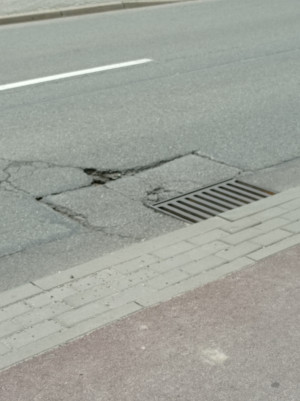 Zdjęcie 1 przedstawia problem zgłoszony w tym alercie