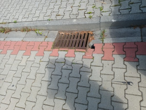 Zdjęcie 1 przedstawia problem zgłoszony w tym alercie