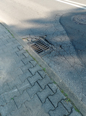 Zdjęcie 2 przedstawia problem zgłoszony w tym alercie