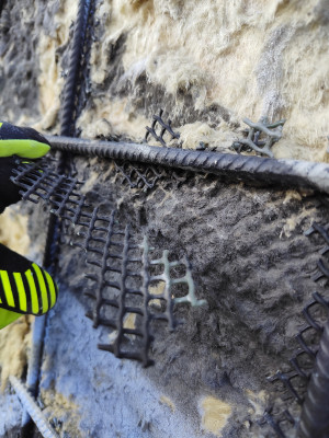 Zdjęcie 2 przedstawia problem zgłoszony w tym alercie