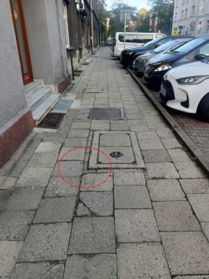 Zdjęcie 2 przedstawia problem zgłoszony w tym alercie