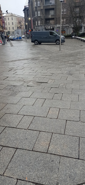 Zdjęcie 3 przedstawia problem zgłoszony w tym alercie