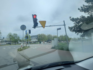 Zdjęcie 1 przedstawia problem zgłoszony w tym alercie