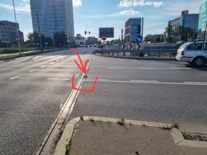 Zdjęcie 2 przedstawia problem zgłoszony w tym alercie