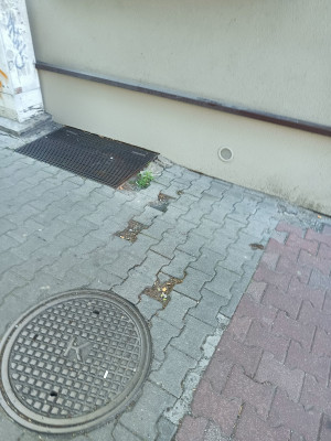 Zdjęcie 2 przedstawia problem zgłoszony w tym alercie