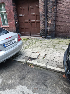 Zdjęcie 1 przedstawia problem zgłoszony w tym alercie