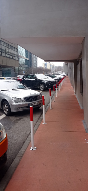 Zdjęcie 1 przedstawia problem zgłoszony w tym alercie