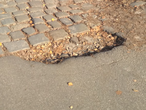 Zdjęcie 1 przedstawia problem zgłoszony w tym alercie