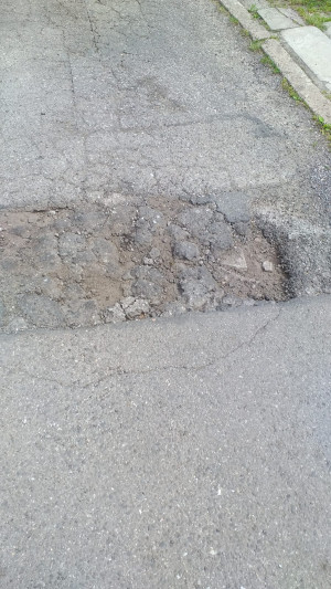 Zdjęcie 2 przedstawia problem zgłoszony w tym alercie